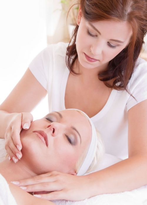 Kosmetik in Bautzen - Gesichtsbehandlungen im Kosmetikstudio vital Spa Kosmetik in Bautzen - Gesichtsbehandlungen im Kosmetikstudio vital Spa
